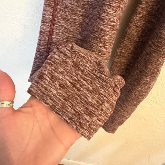 lululemon athletica joggers - Picture 5 of 8